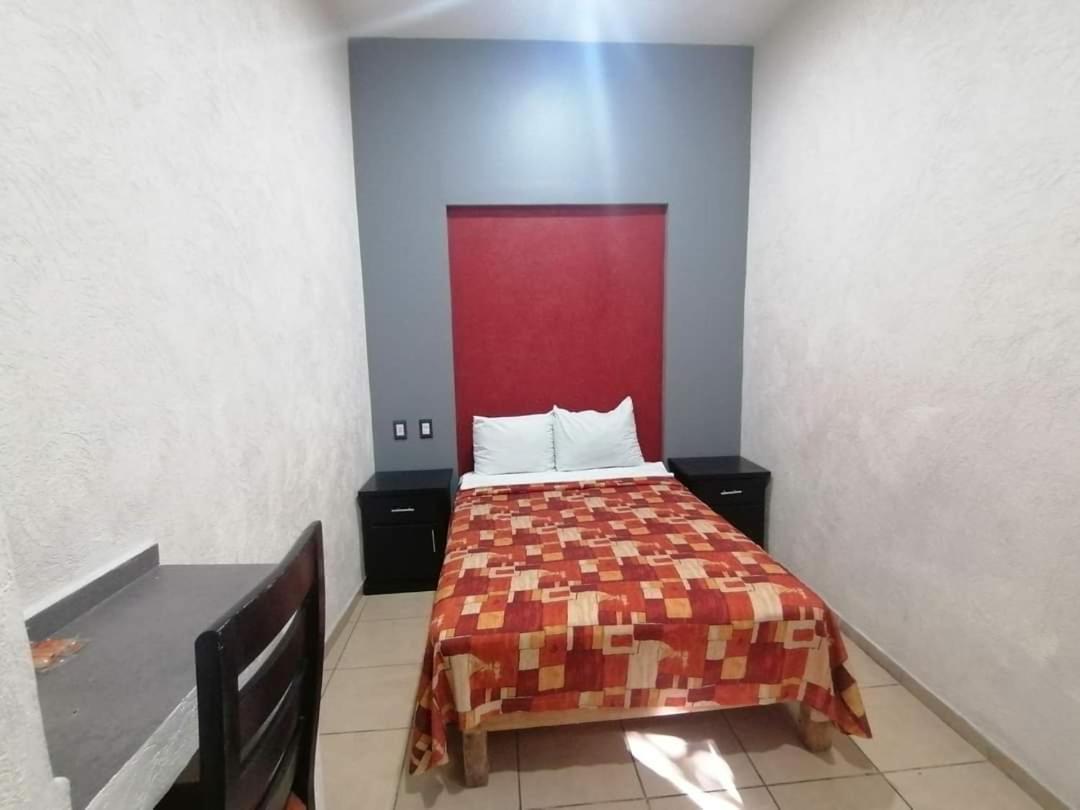 Hotel Ja Centro גואדלחארה מראה חיצוני תמונה