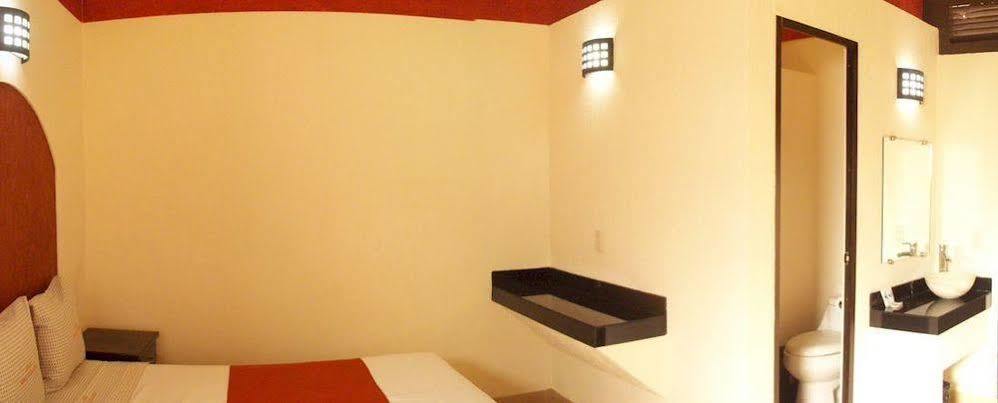 Hotel Ja Centro גואדלחארה מראה חיצוני תמונה