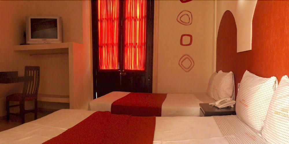 Hotel Ja Centro גואדלחארה מראה חיצוני תמונה